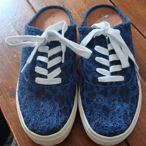 Lucky Brand Blue Lace Sneakers